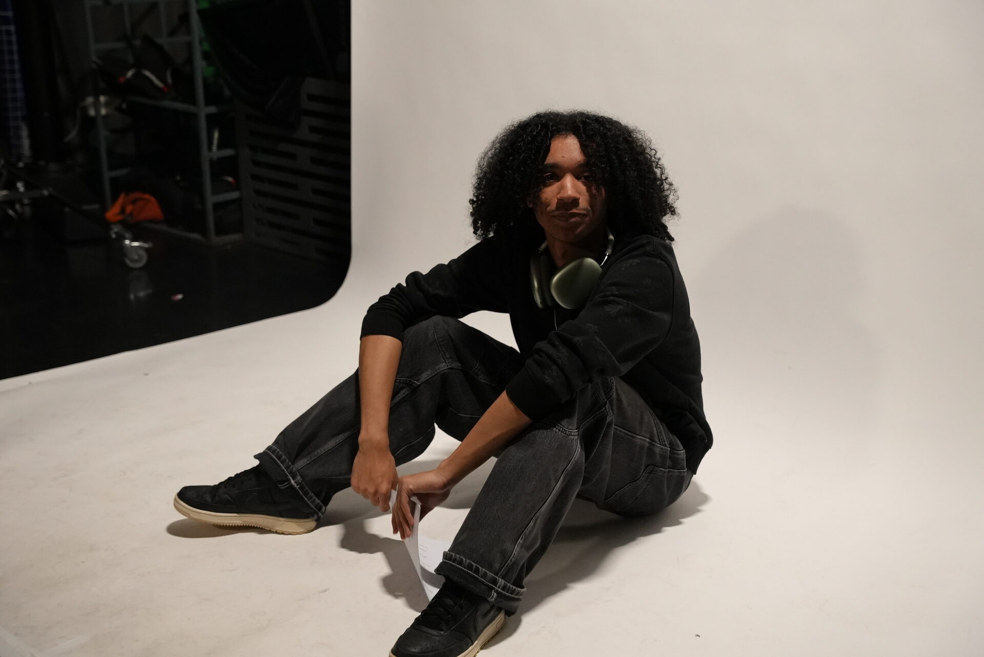 Behind the scenes on Breaking Character — still 9 of 28