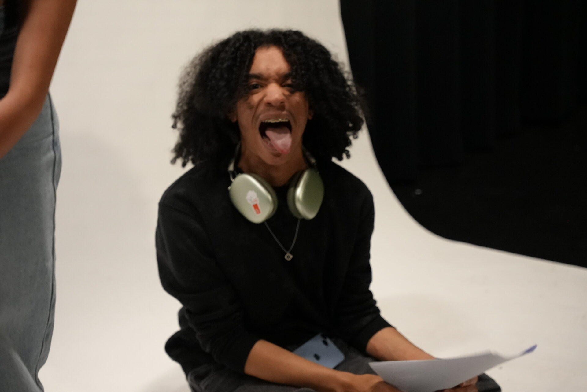 Behind the scenes on Breaking Character — still 12 of 28