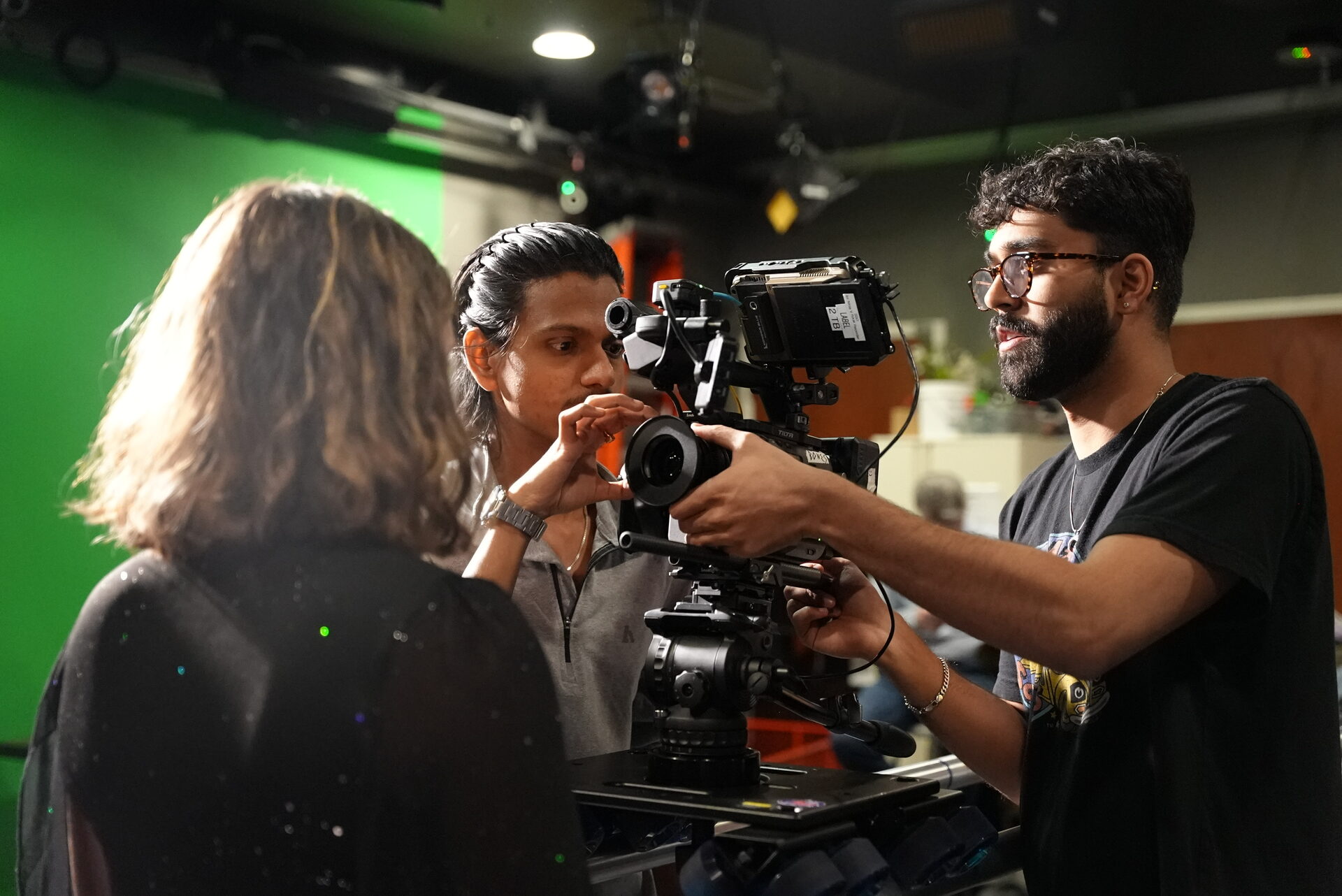Behind the scenes on Breaking Character — still 26 of 28