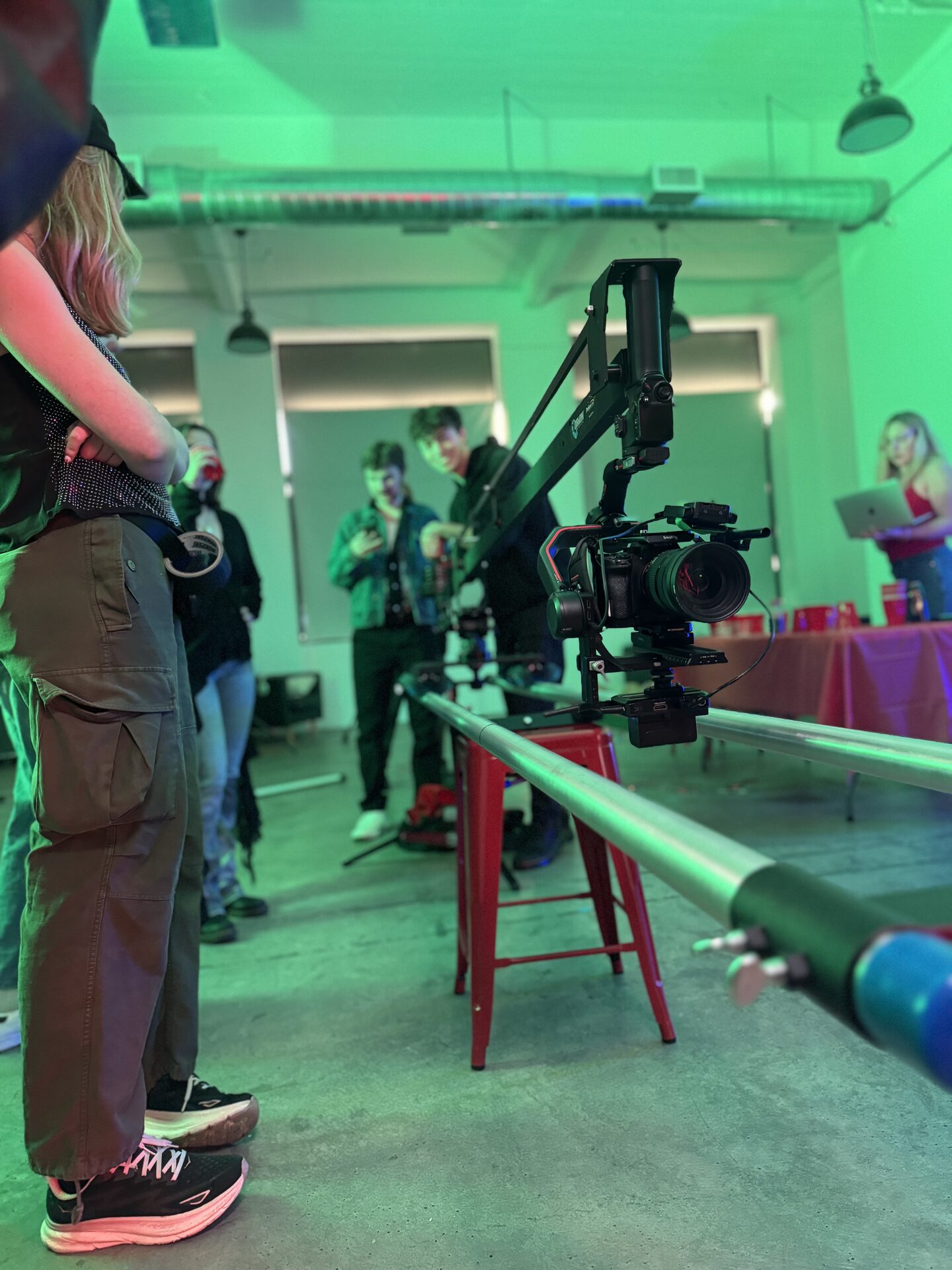 Behind the scenes on Taste — still 4 of 18