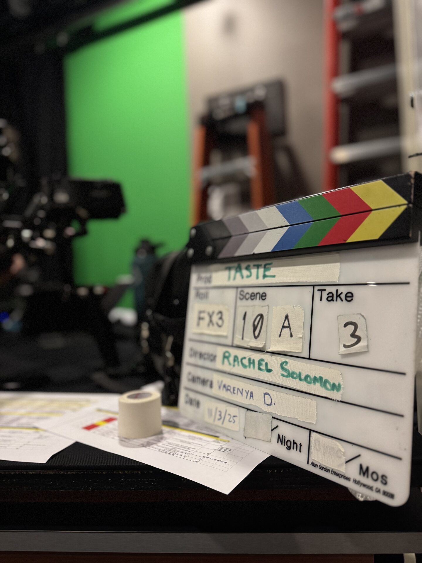 Behind the scenes on Taste — still 15 of 18